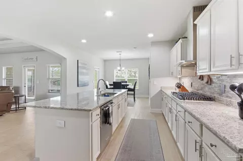 Kitchen - 2677 Tulip Hill Rd, Pace, FL 32571 photo 2 of 6