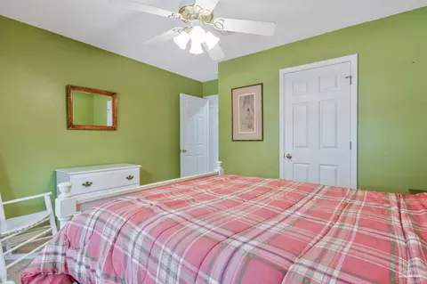 Bedroom - 6544 Eagle Crest Dr, Milton, FL 32570 photo 7 of 7