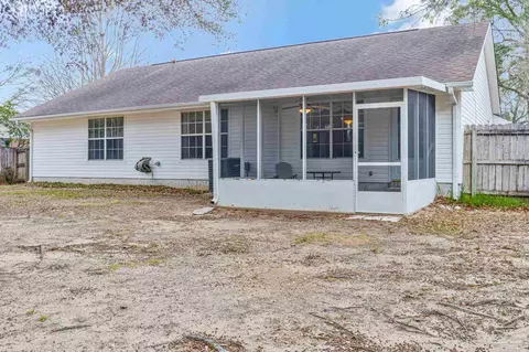 Exterior - 6544 Eagle Crest Dr, Milton, FL 32570 photo 11 of 20