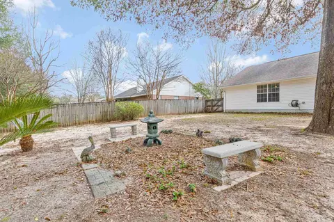 Exterior - 6544 Eagle Crest Dr, Milton, FL 32570 photo 19 of 20