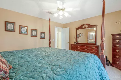 Bedroom - 6544 Eagle Crest Dr, Milton, FL 32570 photo 2 of 7
