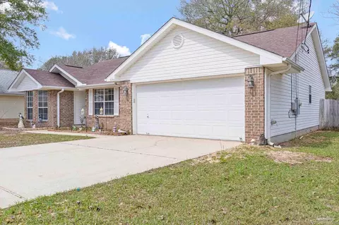 Exterior - 6544 Eagle Crest Dr, Milton, FL 32570 photo 4 of 20