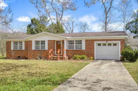 Exterior - 3844 Stefani Rd, Cantonment, FL 32533 photo 6 of 26