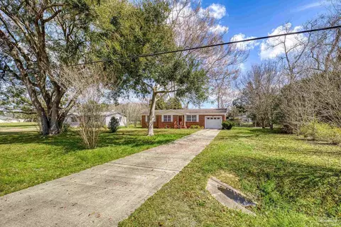 Exterior - 3844 Stefani Rd, Cantonment, FL 32533 photo 2 of 26