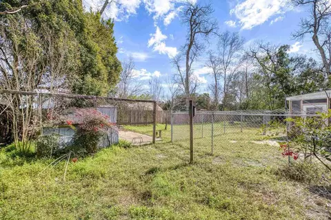 Exterior - 3844 Stefani Rd, Cantonment, FL 32533 photo 17 of 26