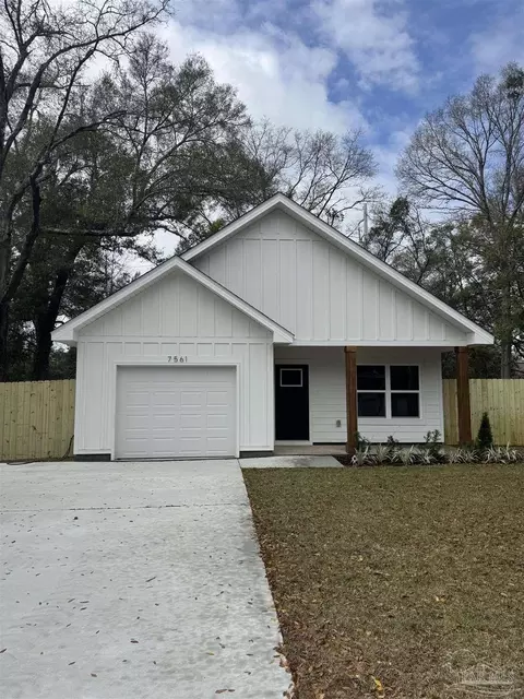 7561 Weaver Dr, Pensacola, FL 32534