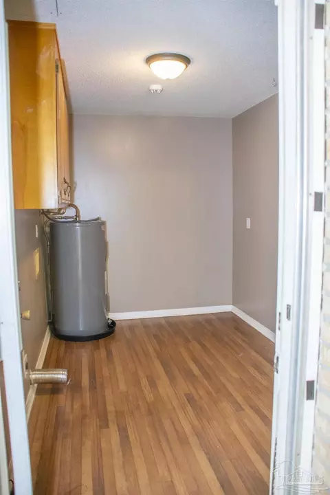 Other - 6514 Oakcrest Rd, Milton, FL 32570 photo 14 of 26