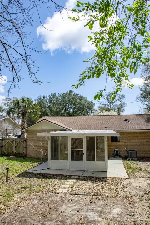 Other - 6514 Oakcrest Rd, Milton, FL 32570 photo 6 of 26