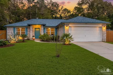 5149 Westport Dr, Milton, FL 32570
