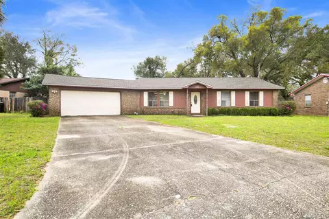 7805 Hearthstone Cir, Pensacola, FL 32506