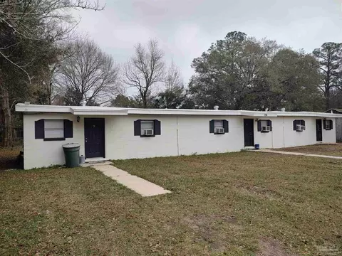 700 Birch Ave, Pensacola, FL 32506