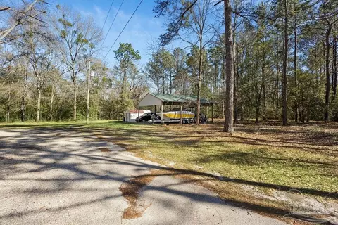 Exterior - 2510 Thomas Mccall Ln, Mcdavid, FL 32568 photo 4 of 13