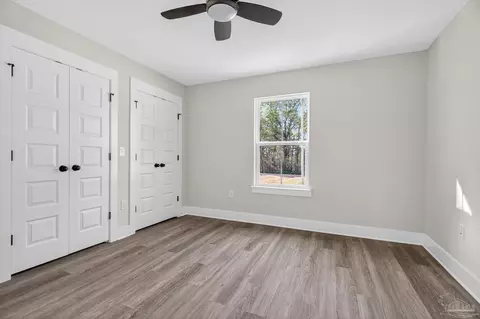 Bedroom - 1056 Barth Rd, Molino, FL 32577 photo 6 of 10