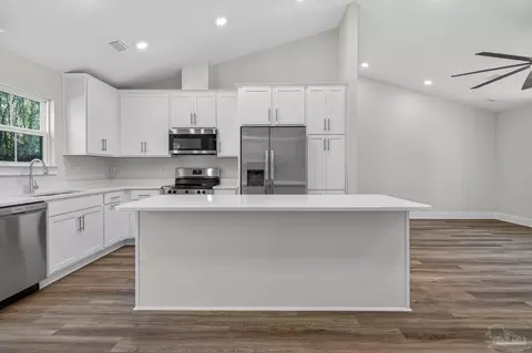 Kitchen - 1056 Barth Rd, Molino, FL 32577 photo 3 of 7