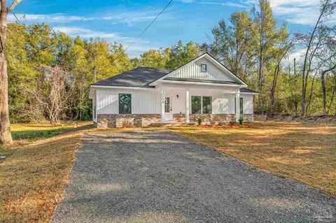 Exterior - 1056 Barth Rd, Molino, FL 32577 photo 4 of 7
