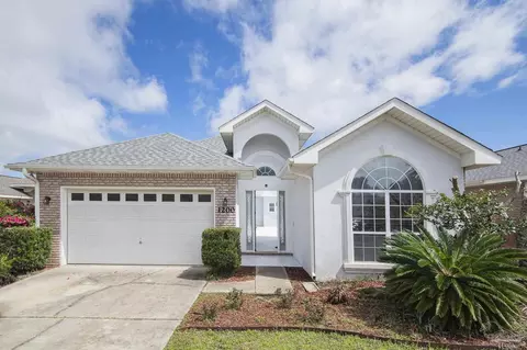 1200 Autumn Breeze Cir, Gulf Breeze, FL 32563