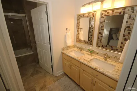 Bath - 5052 Roland Rd, Pace, FL 32571 photo 8 of 9
