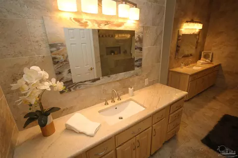 Bath - 5052 Roland Rd, Pace, FL 32571 photo 5 of 9