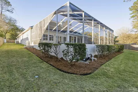 Exterior - 5052 Roland Rd, Pace, FL 32571 photo 5 of 17