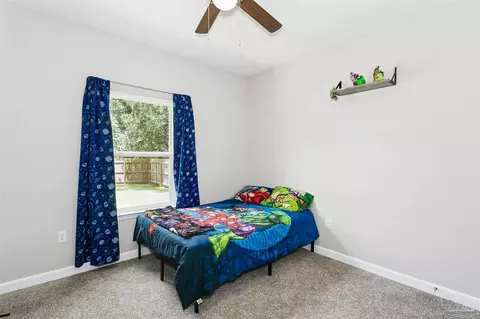 Bedroom - 296 Park Ln, Crestview, FL 32536 photo 4 of 5