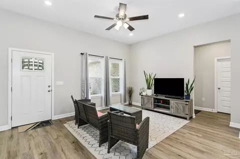 Other - 296 Park Ln, Crestview, FL 32536 photo 2 of 6