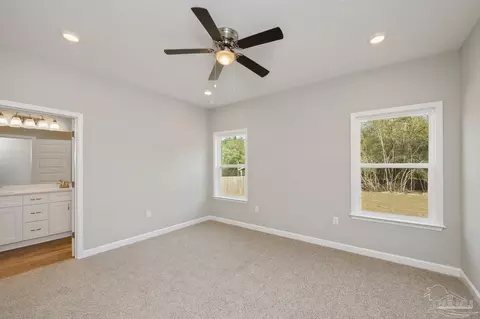 Bedroom - 296 Park Ln, Crestview, FL 32536 photo 2 of 5