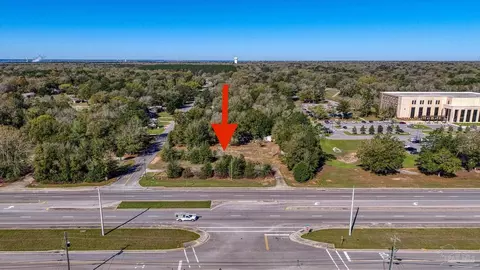 3981 Avalon Blvd, Milton, FL 32583 photo 8