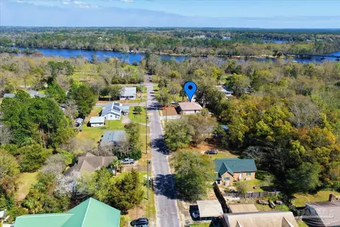 View/Area - 5293 Conecuh St, Milton, FL 32570 photo 6 of 7