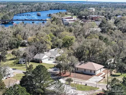 View/Area - 5293 Conecuh St, Milton, FL 32570 photo 7 of 7