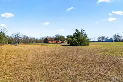 Exterior - 2828 Harvest Rd, Jay, FL 32565 photo 15 of 17