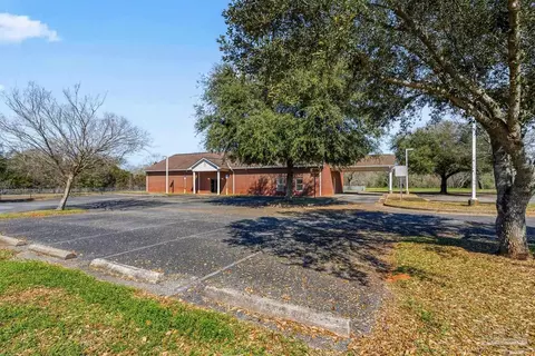 Exterior - 2828 Harvest Rd, Jay, FL 32565 photo 17 of 17