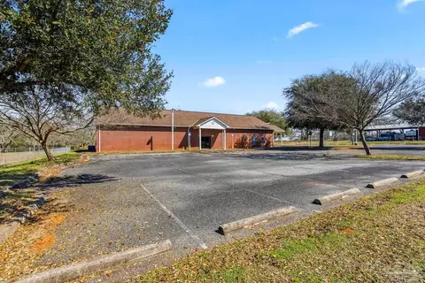 Exterior - 2828 Harvest Rd, Jay, FL 32565 photo 3 of 17