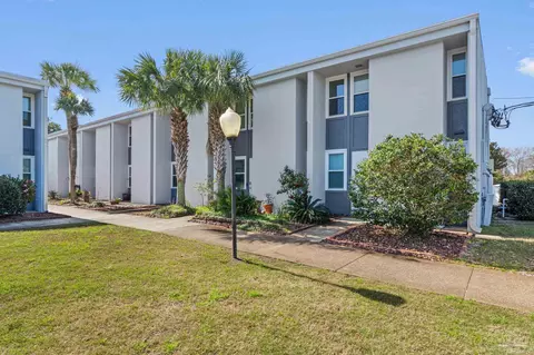 201 Pensacola Beach Rd #C-22, Gulf Breeze, FL 32561