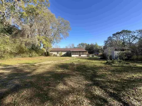Exterior - 5057 Babb Ln, Pace, FL 32571 photo 7 of 9