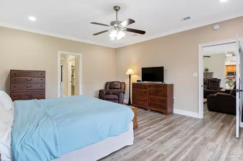 Bedroom - 2822 Frederick St, Cantonment, FL 32533 photo 7 of 9