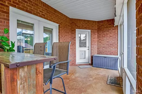 Exterior - 2822 Frederick St, Cantonment, FL 32533 photo 4 of 19