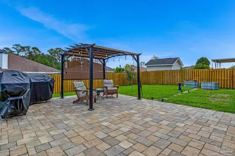Exterior - 2822 Frederick St, Cantonment, FL 32533 photo 9 of 19