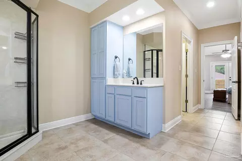Entry Way - 2822 Frederick St, Cantonment, FL 32533 photo 4 of 4