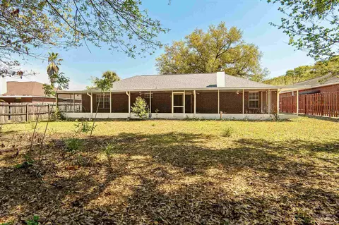 Exterior - 3243 Moss Pt Ln, Cantonment, FL 32533 photo 6 of 6