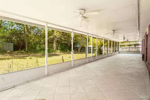 Exterior - 3243 Moss Pt Ln, Cantonment, FL 32533 photo 4 of 6