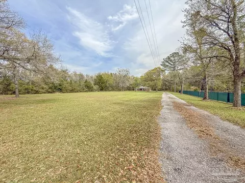 Exterior - 6020 Enfinger Rd, Pace, FL 32571 photo 14 of 15