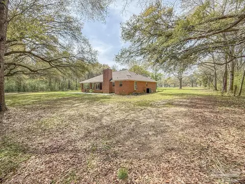 Exterior - 6020 Enfinger Rd, Pace, FL 32571 photo 9 of 15