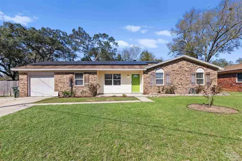 4975 La Ventana Ct, Pensacola, FL 32526