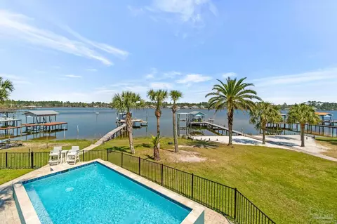 Exterior - 7808 Petersen Pt Rd, Milton, FL 32583 photo 14 of 23