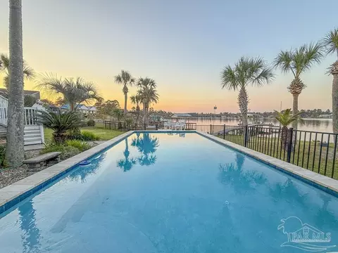 Exterior - 7808 Petersen Pt Rd, Milton, FL 32583 photo 21 of 23