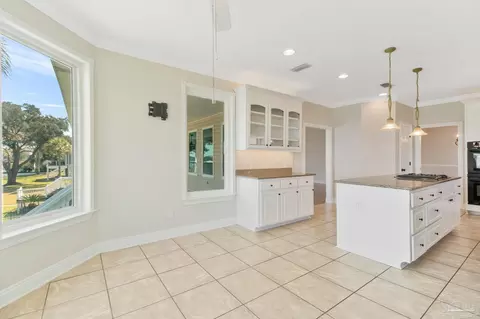 Kitchen - 7808 Petersen Pt Rd, Milton, FL 32583 photo 3 of 4