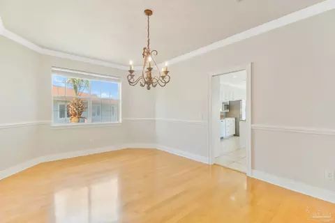 Dining - 7808 Petersen Pt Rd, Milton, FL 32583 photo 1 of 1
