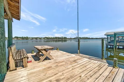 Exterior - 7808 Petersen Pt Rd, Milton, FL 32583 photo 8 of 23