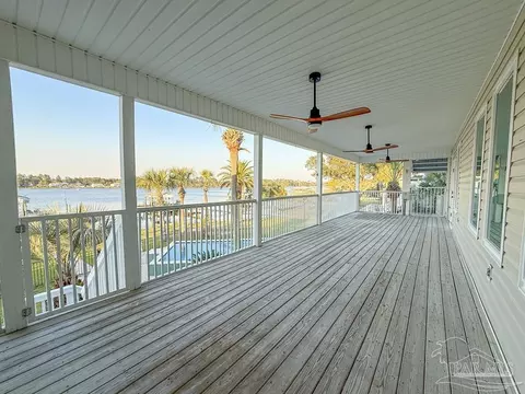 Exterior - 7808 Petersen Pt Rd, Milton, FL 32583 photo 15 of 23