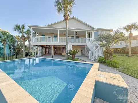 Exterior - 7808 Petersen Pt Rd, Milton, FL 32583 photo 9 of 23